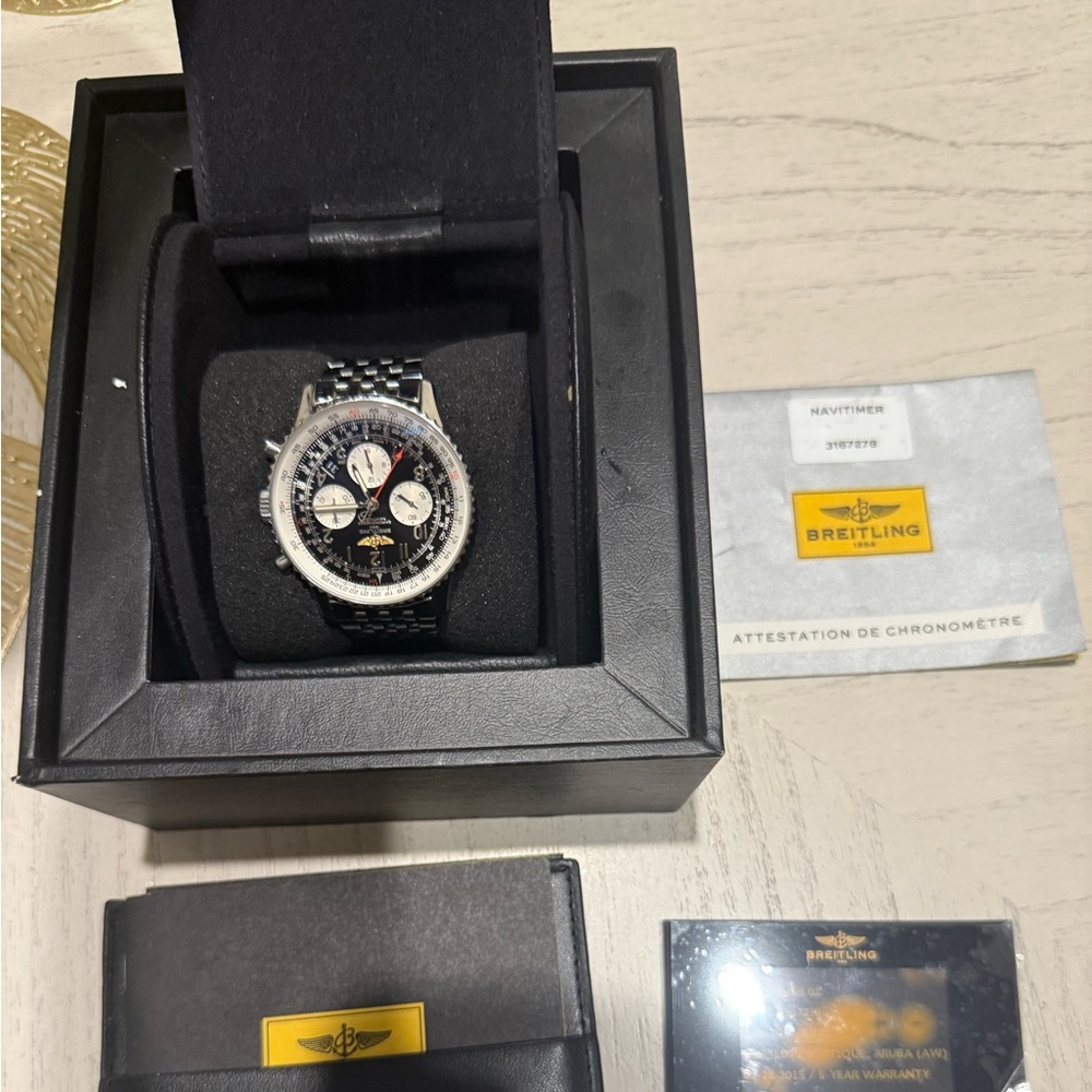 Breitling Black and Gold Watch Presentation Set